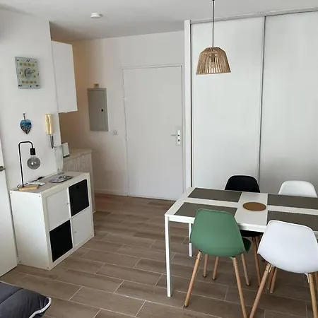 F2 Climatise, Piscine, Parking, Tout A Pied Antibes Exterior foto