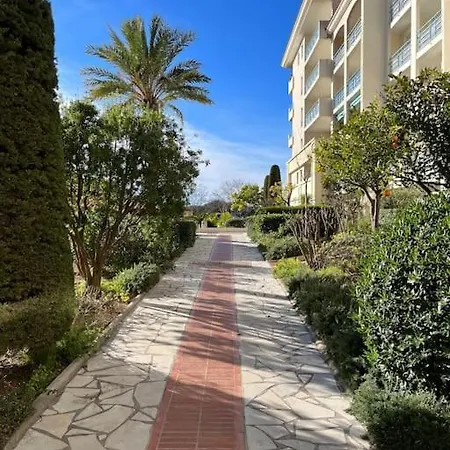 F2 Climatise, Piscine, Parking, Tout A Pied Antibes Exterior foto