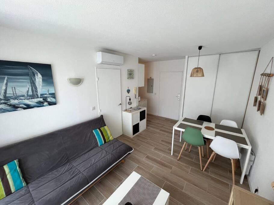 F2 Climatise, Piscine, Parking, A Pied Apartamento Antibes